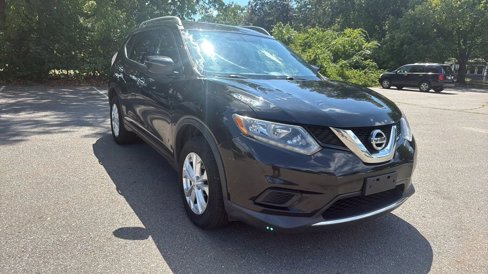 Used 2016 Nissan Rogue SV image 1