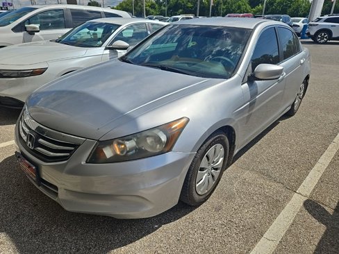 Used 2011 Honda Accord LX image 4