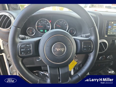 Used 2014 Jeep Wrangler Rubicon w/ Power Convenience Group image 9
