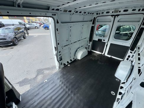 Used 2022 RAM ProMaster 2500 image 11