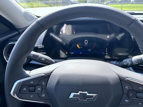 New 2025 Chevrolet Trax ACTIV w/ Sunroof Package image 12