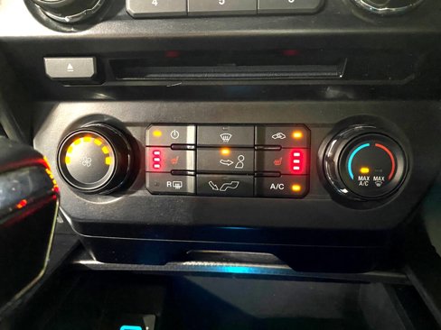 Used 2017 Ford F150 XLT w/ Equipment Group 302A Luxury image 15