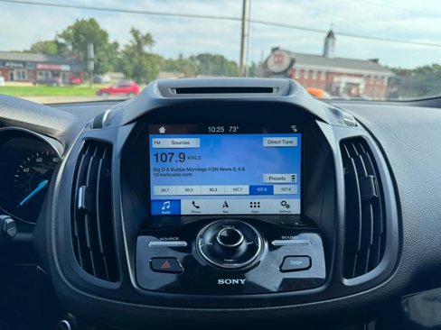 Used 2018 Ford Escape Titanium w/ Ford Safe & Smart Package image 21