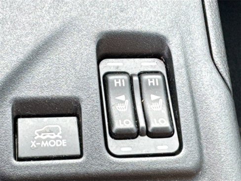 Used 2018 Subaru Crosstrek 2.0i Limited image 18
