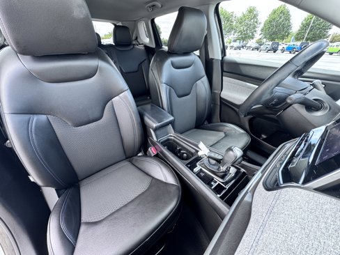 Certified 2022 Jeep Compass Latitude w/ Convenience Group image 19