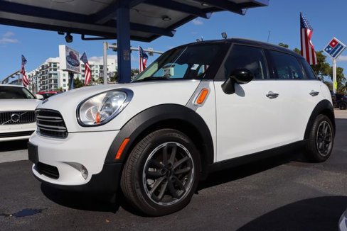 Used 2015 MINI Cooper Countryman image 1