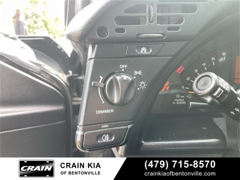 Used 1996 Chevrolet Corvette Coupe image 11