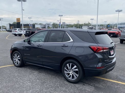 Used 2022 Chevrolet Equinox LT image 3
