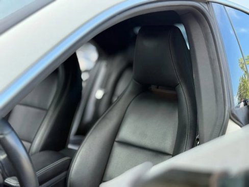 Used 2016 Mercedes-Benz CLA 250 image 22