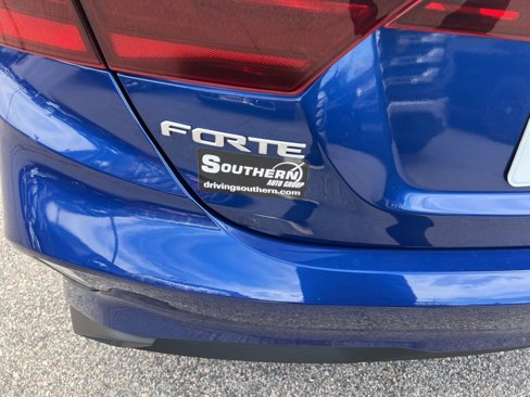 Used 2023 Kia Forte LXS w/ LXS Technology Package image 26