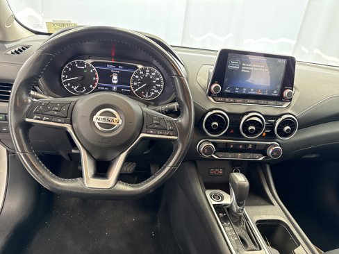 Used 2022 Nissan Sentra SV image 9