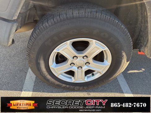 Used 2020 Jeep Wrangler Sport image 15