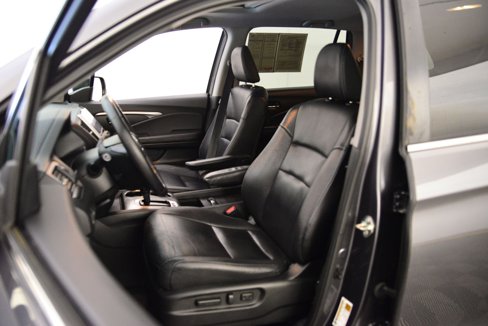 Used 2017 Honda Pilot EX-L image 4