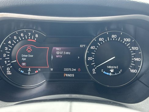 Used 2020 Lincoln MKZ w/ Convenience Package image 30