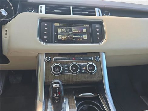 Used 2016 Land Rover Range Rover Sport HSE image 21