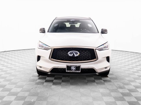 Used 2020 INFINITI QX50 Essential w/ Edition 30 Package image 8