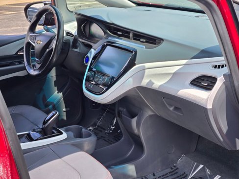 Used 2018 Chevrolet Bolt Premier w/ Driver Confidence II Package image 7