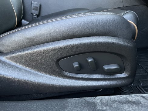 Used 2017 Chevrolet Impala Premier w/ Enhanced Convenience Package image 36