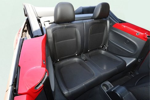 Used 2013 Volkswagen Beetle 2.5 image 14