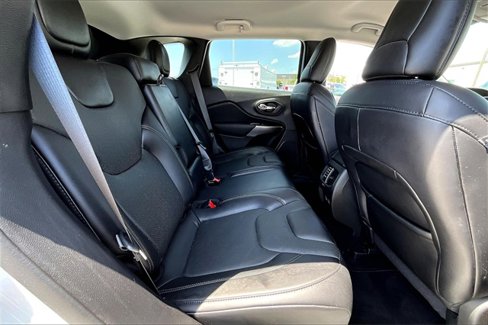 Used 2021 Jeep Cherokee Latitude Lux image 15