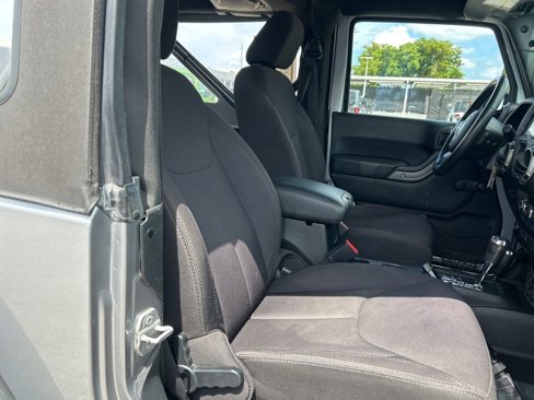 Used 2014 Jeep Wrangler Sport w/ Connectivity Group image 20