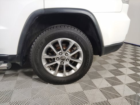Used 2016 Jeep Grand Cherokee Limited image 16