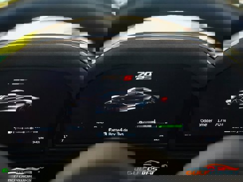 Used 2022 McLaren 720S Performance image 16