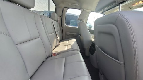 Used 2007 Chevrolet Silverado 1500 LT w/ Safety Package image 6