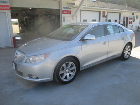 Used 2010 Buick LaCrosse CXL image 11