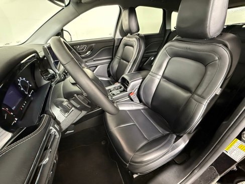 Used 2022 Lincoln Corsair FWD image 4
