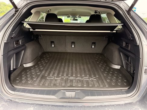 Used 2024 Subaru Outback Premium image 23