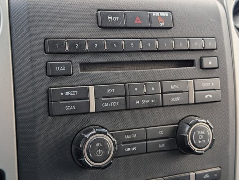 Used 2014 Ford F150 XLT image 7