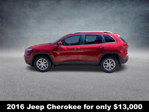 Used 2016 Jeep Cherokee Latitude w/ Safety/Convenience Group image 2