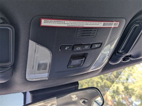 Used 2021 Toyota Corolla SE w/ Carpet Mat Package (TMS) image 21