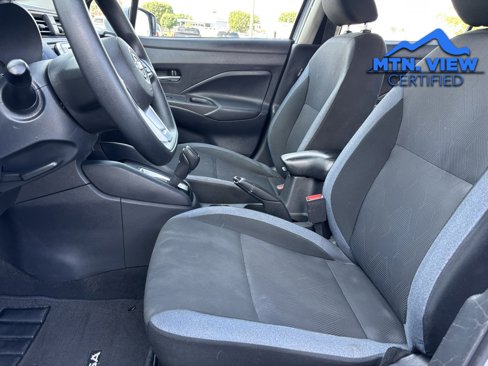 Used 2024 Nissan Versa SV w/ Trunk Package image 17