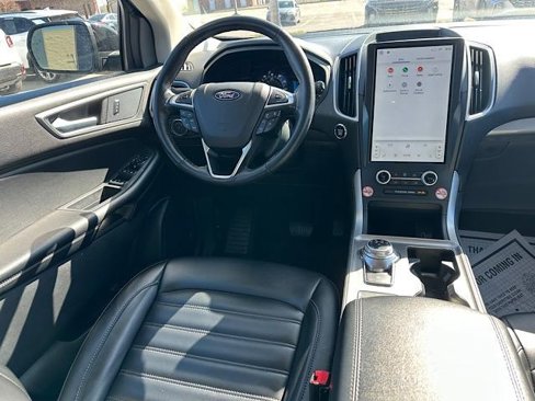 Used 2023 Ford Edge SEL image 21