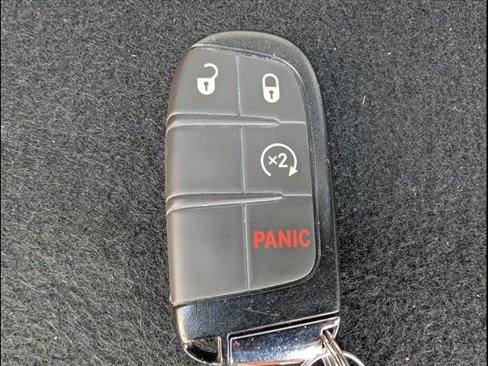 Used 2023 Jeep Compass Latitude w/ Sun and Sound Group image 15