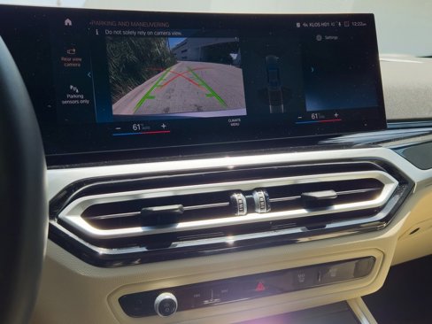 Used 2023 BMW 330i Sedan w/ Driving Assistance Package image 17