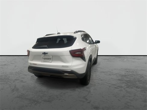 Used 2025 Chevrolet Trax ACTIV w/ Driver Confidence Package image 8