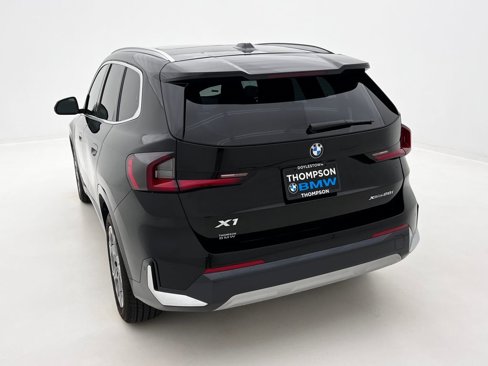 Certified 2025 BMW X1 xDrive28i w/ Convenience Package image 8