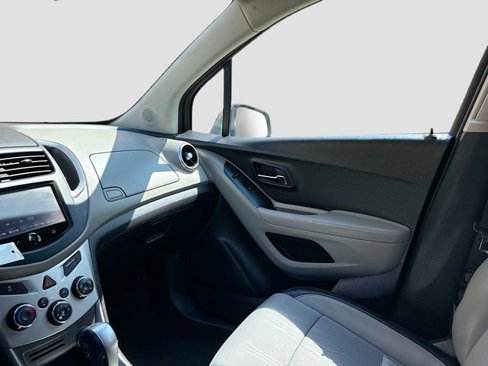 Used 2015 Chevrolet Trax LT w/ LT Plus Package image 22