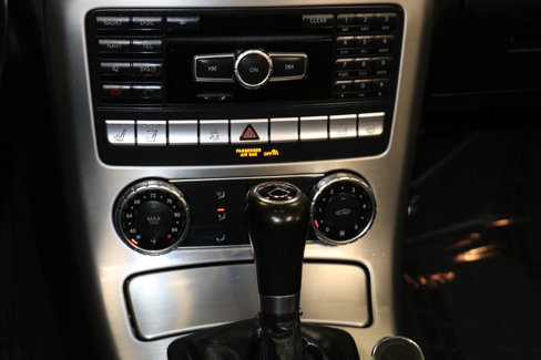 Used 2012 Mercedes-Benz SLK 350 image 29