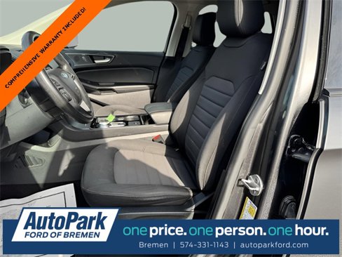 Used 2020 Ford Edge SE image 16