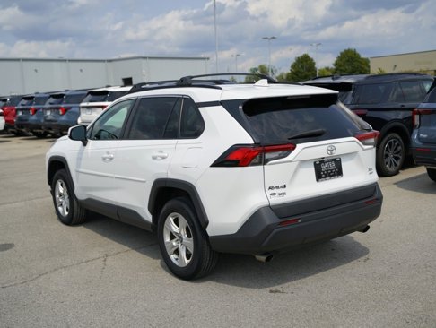 Used 2021 Toyota RAV4 XLE image 8