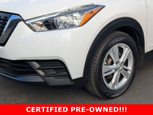 Certified 2020 Nissan Kicks S image 9