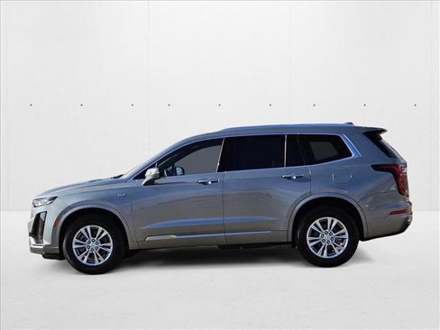 New 2025 Cadillac XT6 Luxury image 5