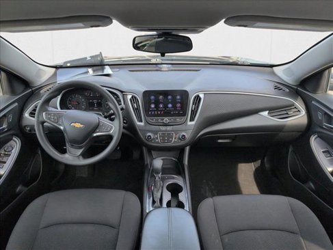 Used 2023 Chevrolet Malibu LT image 18