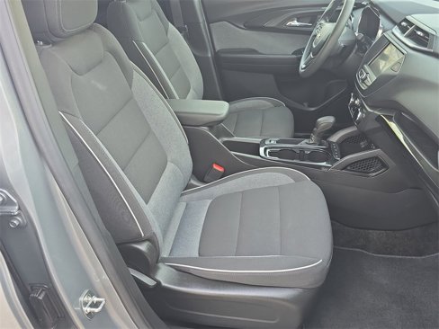 Used 2023 Chevrolet TrailBlazer LT image 29