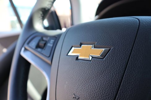Used 2020 Chevrolet Trax LT w/ LT Convenience Package image 22
