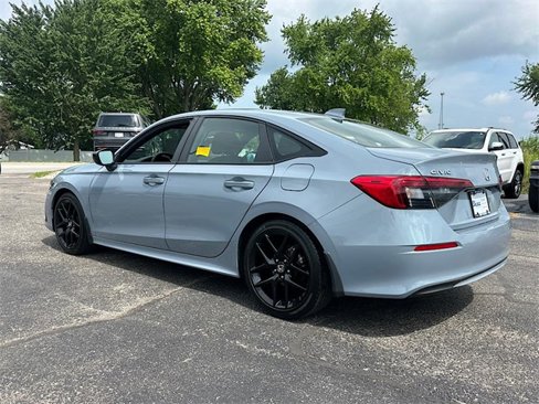 Used 2023 Honda Civic Sport image 5